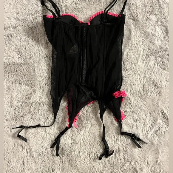 Vintage Brand new with tags! Merrywidow from Victoria’s Secret size s - Picture 2 of 3